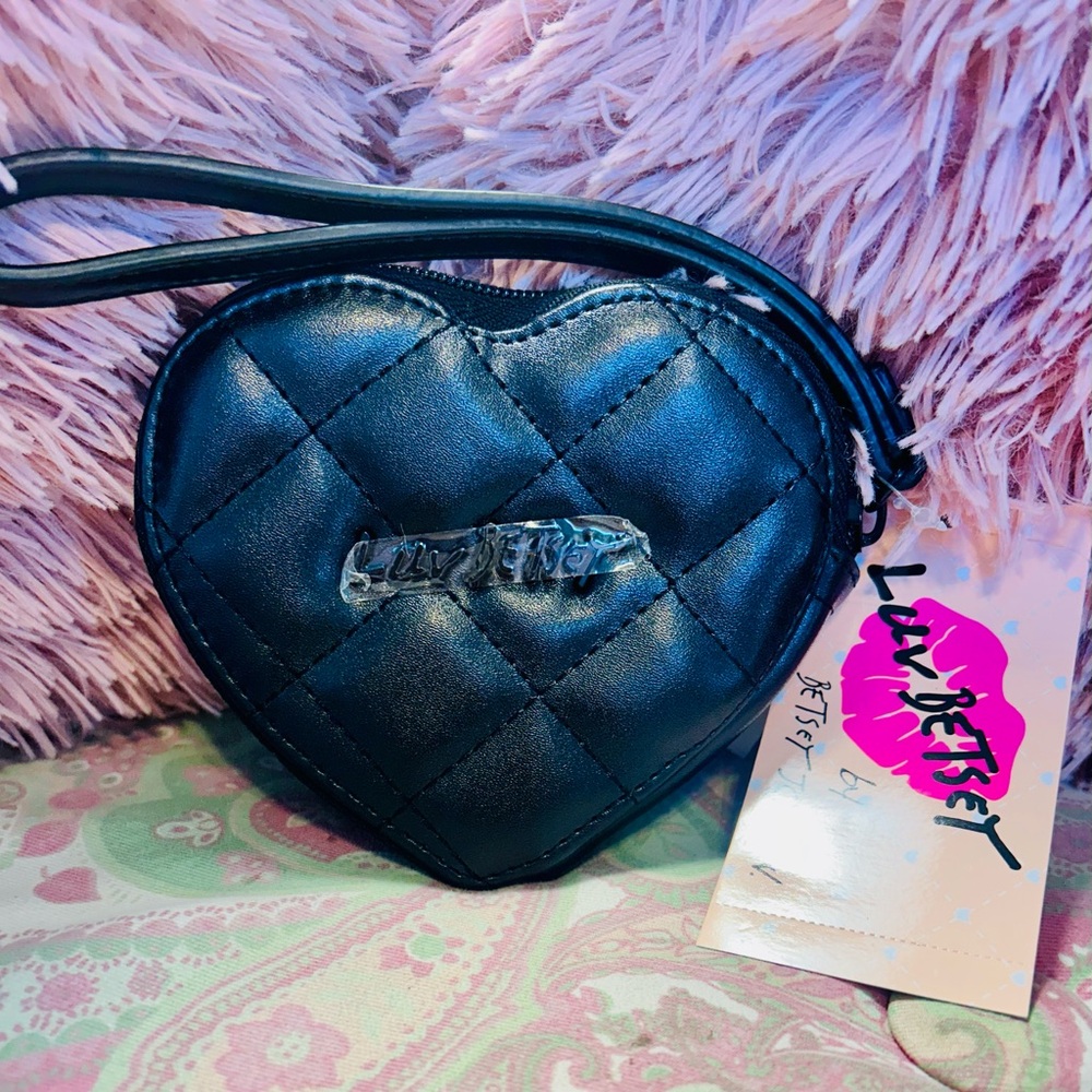 Luv Betsey by Betsey Johnson Heart-Shaped Black Quilted Coin Purse - Picture 2 of 6